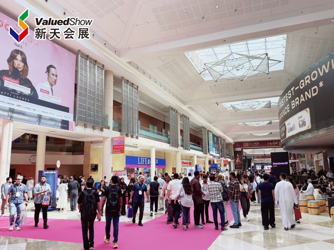 香水赛道爆发！2026迪拜美容展Beautyworld Middle East香水馆扩容，成为全球香氛创新聚集地